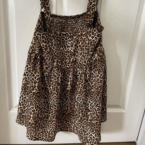 Flowy cheetah tank